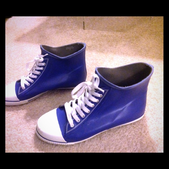 Aldo Shoes - Aldo Rain Sneakers